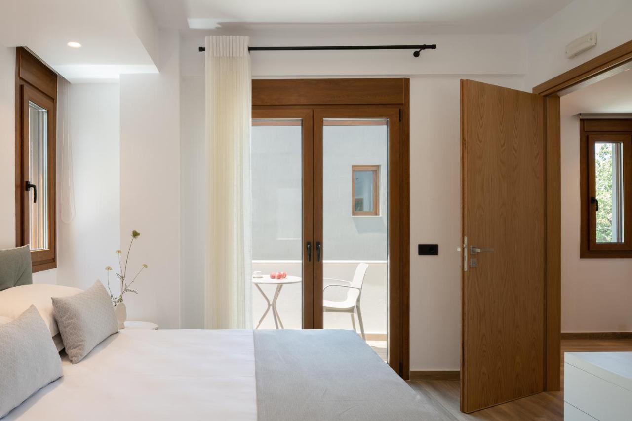 De Light Boutique Villas I II & III - Close To Rethymno, By Thinkvilla Atsipopoulo Exterior foto